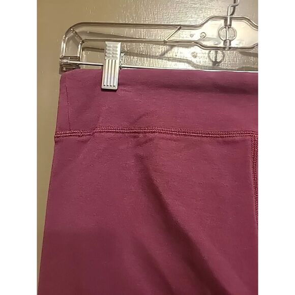 Fishers Finery Size L Tall Organic Cotton Blend Leggings Red Yoga Straight Leg - Picture 9 of 9